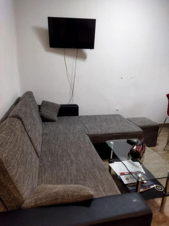 Appartement Lara à Doboj Extérieur photo